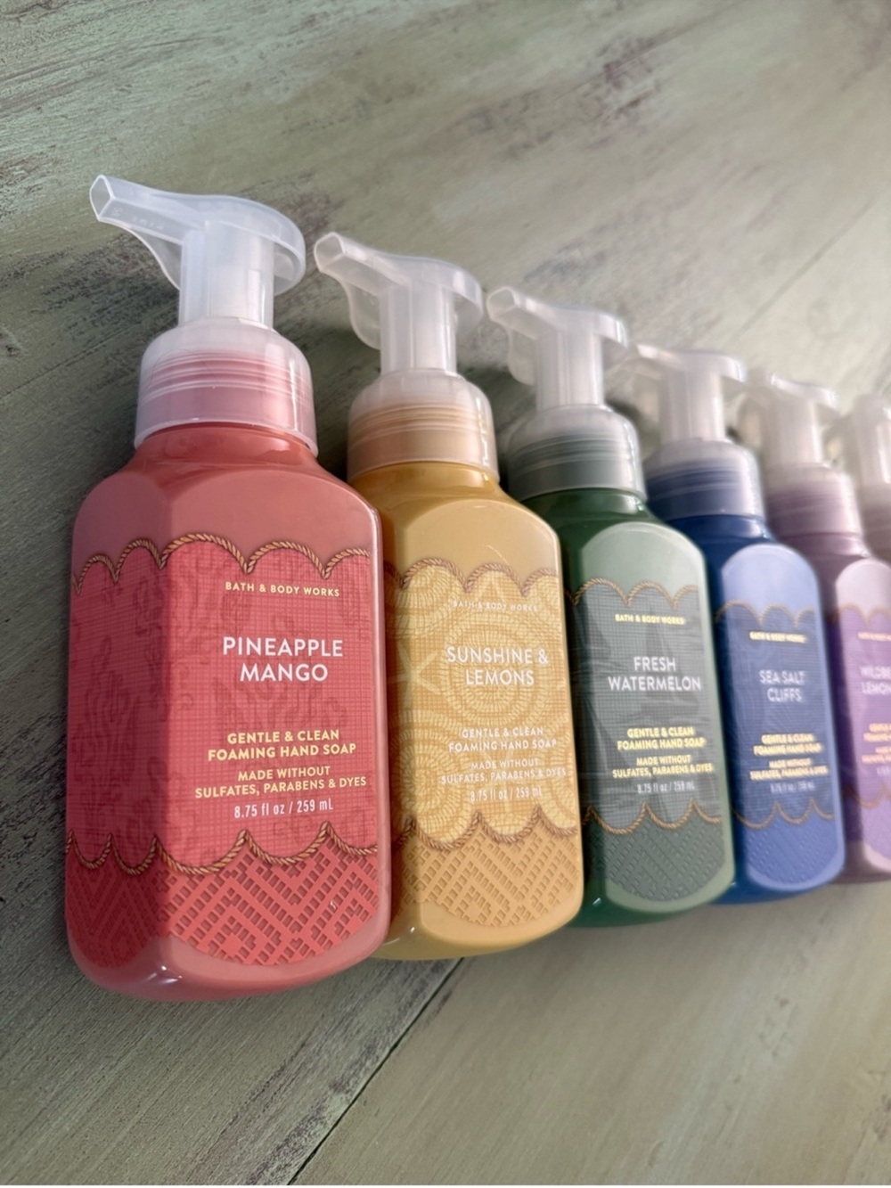 6X Bath & Body Works Foaming Hand Soap 8.75 fl oz Collection Set
Bundle